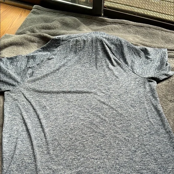 Under Armour Blue and White Short Sleeve Tee - Picture 4 of 5